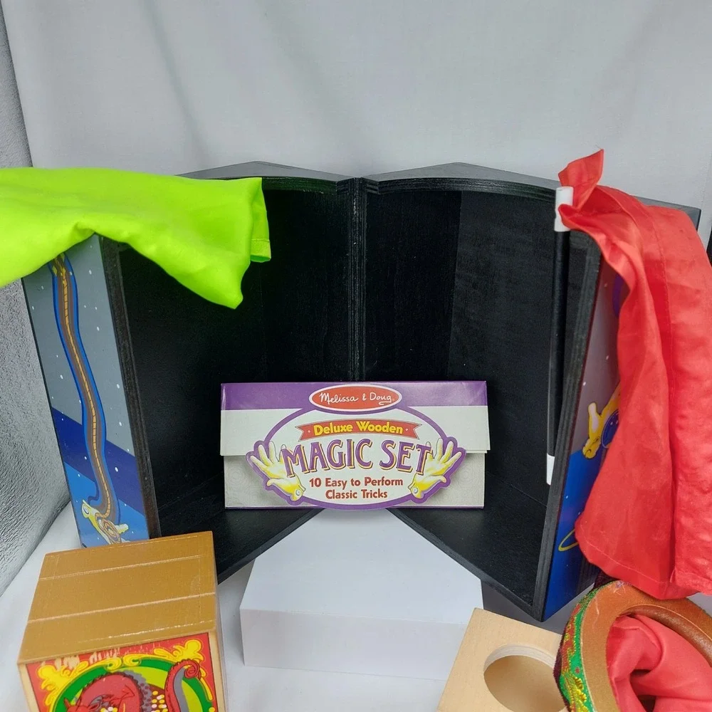 Melissa & Doug Deluxe Wooden Magic Set 8 Classic Tricks‎ *READ